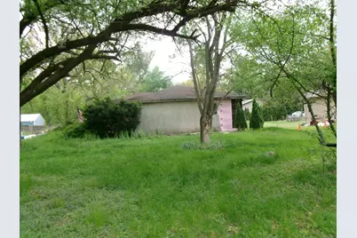 5112 E Boy Scout Road, Saint Anne, IL 60964 - Photo 1