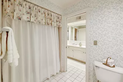 1135 Buttonwood Lane, Northbrook, IL 60062 - Photo 34