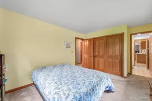 5284 Lawrence Dr, Kirkland, IL 60146 - Photo 14