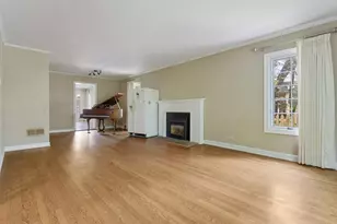 640 S Beverly Ln, Arlington Heights, IL 60005 - Photo 4