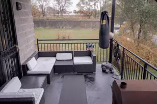 3938 S Wells St, Chicago, IL 60609 - Photo 14