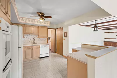 515 Lance Drive, Des Plaines, IL 60016 - Photo 10