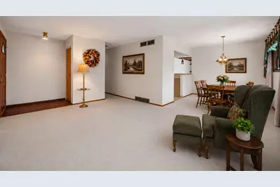 515 Lance Drive, Des Plaines, IL 60016 - Photo 4