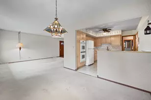 515 Lance Dr, Des Plaines, IL 60016 - Photo 8
