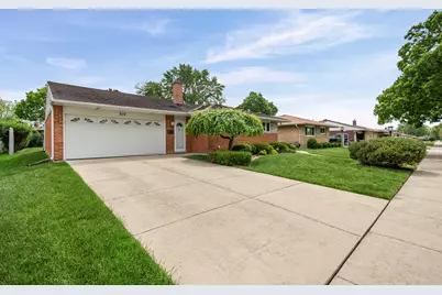 515 Lance Drive, Des Plaines, IL 60016 - Photo 2