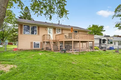 1704 9th Street NW, Clinton, IA 52732 - Photo 20