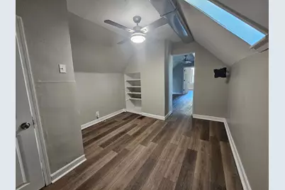 11944 S Calumet Avenue, Chicago, IL 60628 - Photo 10