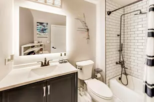 833 W 15th Pl, Chicago, IL 60608 - Photo 18