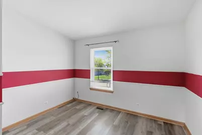974 Deer Trail, Round Lake Beach, IL 60073 - Photo 16