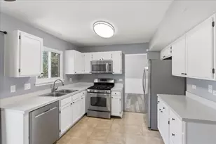 974 Deer Trail, Round Lake Beach, IL 60073 - Photo 2