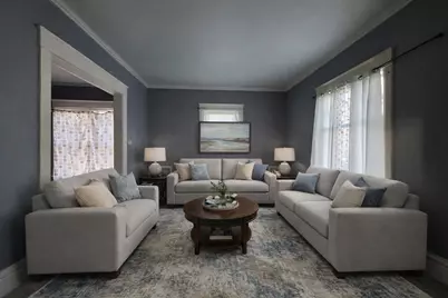 112 W 2nd Street, Belvidere, IL 61008 - Photo 2
