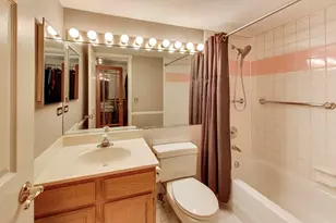 1 Renaissance Pl, Palatine, IL 60067 - Photo 12