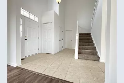 337 W Caldwell Drive, Round Lake, IL 60073 - Photo 18