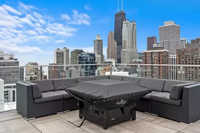 1255 N Sandburg Terrace #206, Chicago, IL 60610 - Photo 18