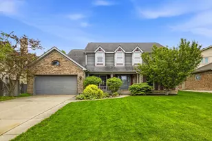 1333 W Sable Dr, Addison, IL 60101 - Photo 1