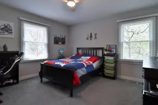 554 Briarwood Dr, Wheeling, IL 60090 - Photo 34
