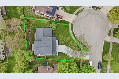 4452 Burgundy Place, Lisle, IL 60532 - Photo 2