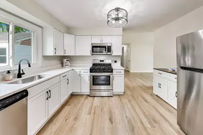 321 N Fairview Avenue, Mount Prospect, IL 60056 - Photo 10