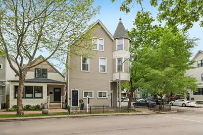2105 W Barry Avenue #2, Chicago, IL 60618 - Photo 1