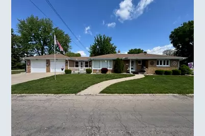 310 E 14th Street, Sterling, IL 61081 - Photo 1
