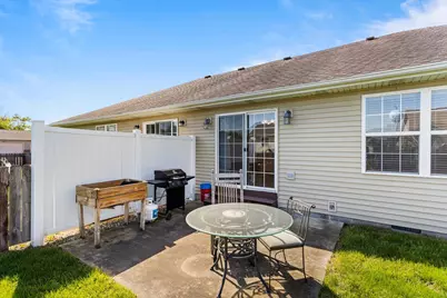 2022 Macon Street, Mahomet, IL 61853 - Photo 26