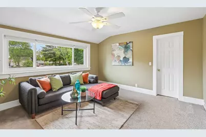 128 W Park Street, Mundelein, IL 60060 - Photo 28