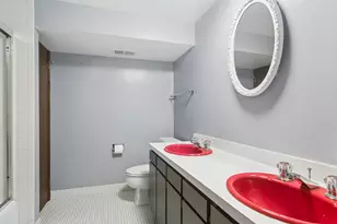 135 Hillcrest Ct, Barrington, IL 60010 - Photo 30