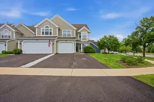 605 Kingsbridge Dr, Carol Stream, IL 60188 - Photo 2