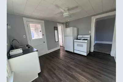 317 Lake Avenue #3, Woodstock, IL 60098 - Photo 8