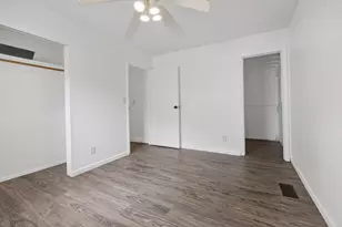 1411 Dillon Dr, Normal, IL 61761 - Photo 28