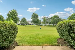 2040 Limestone Ln, Carpentersville, IL 60110 - Photo 26