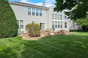 1575 McClellan Dr, Lindenhurst, IL 60046 - Photo 50