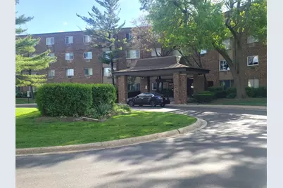 1500 Robin Circle #420, Hoffman Estates, IL 60169 - Photo 1