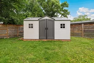 828 Tamms Ln, Bolingbrook, IL 60440 - Photo 24