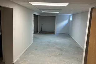 1427 Kildeer Dr, Round Lake Beach, IL 60073 - Photo 12
