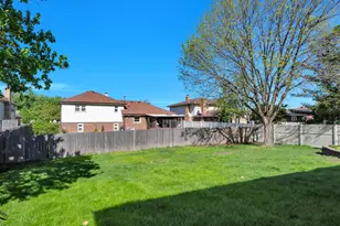16412 Prairie Dr, Tinley Park, IL 60477 - Photo 26