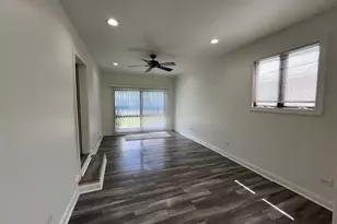1216 Carswell Ave, Elk Grove Village, IL 60007 - Photo 12