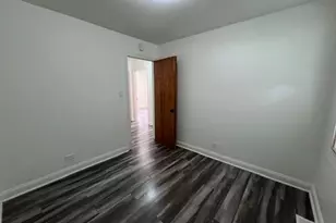 1216 Carswell Ave, Elk Grove Village, IL 60007 - Photo 16