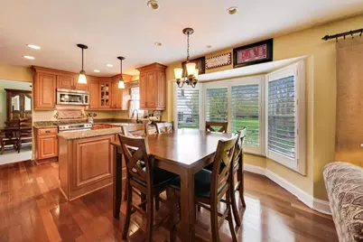 879 Saybrook Lane, Buffalo Grove, IL 60089 - Photo 10