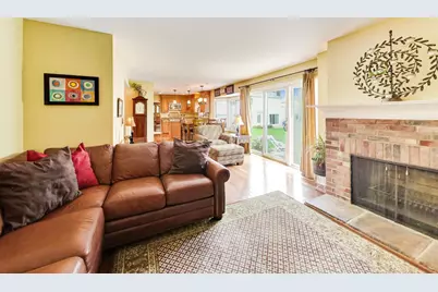 879 Saybrook Lane, Buffalo Grove, IL 60089 - Photo 12