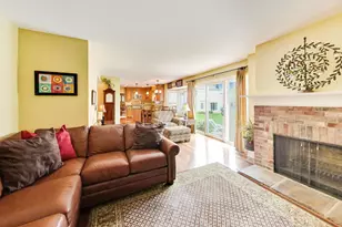 879 Saybrook Ln, Buffalo Grove, IL 60089 - Photo 12