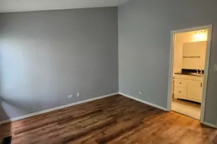 988 Butter Creek Ct, Hoffman Estates, IL 60169 - Photo 10