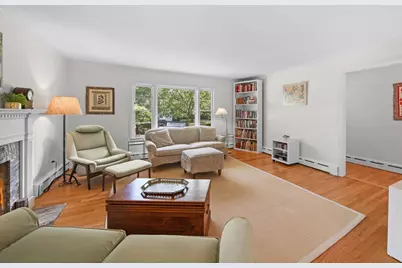 202 Latrobe Avenue, Northfield, IL 60093 - Photo 4