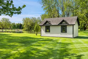 13N470 Chisholm Trail, Elgin, IL 60124 - Photo 40