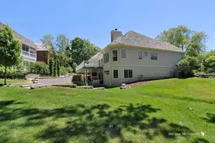 21854 W Murfield Ct, Mundelein, IL 60060 - Photo 32