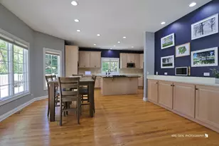 21854 W Murfield Ct, Mundelein, IL 60060 - Photo 10