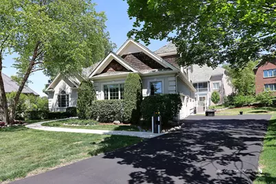 21854 W Murfield Court, Mundelein, IL 60060 - Photo 2