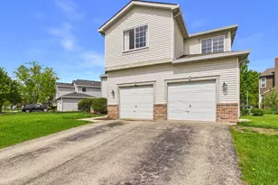 158 Cider St, Bolingbrook, IL 60490 - Photo 2