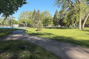 940 French Dr, Mundelein, IL 60060 - Photo 50
