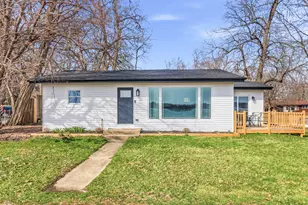 28576 N Parkview Dr, Island Lake, IL 60042 - Photo 1